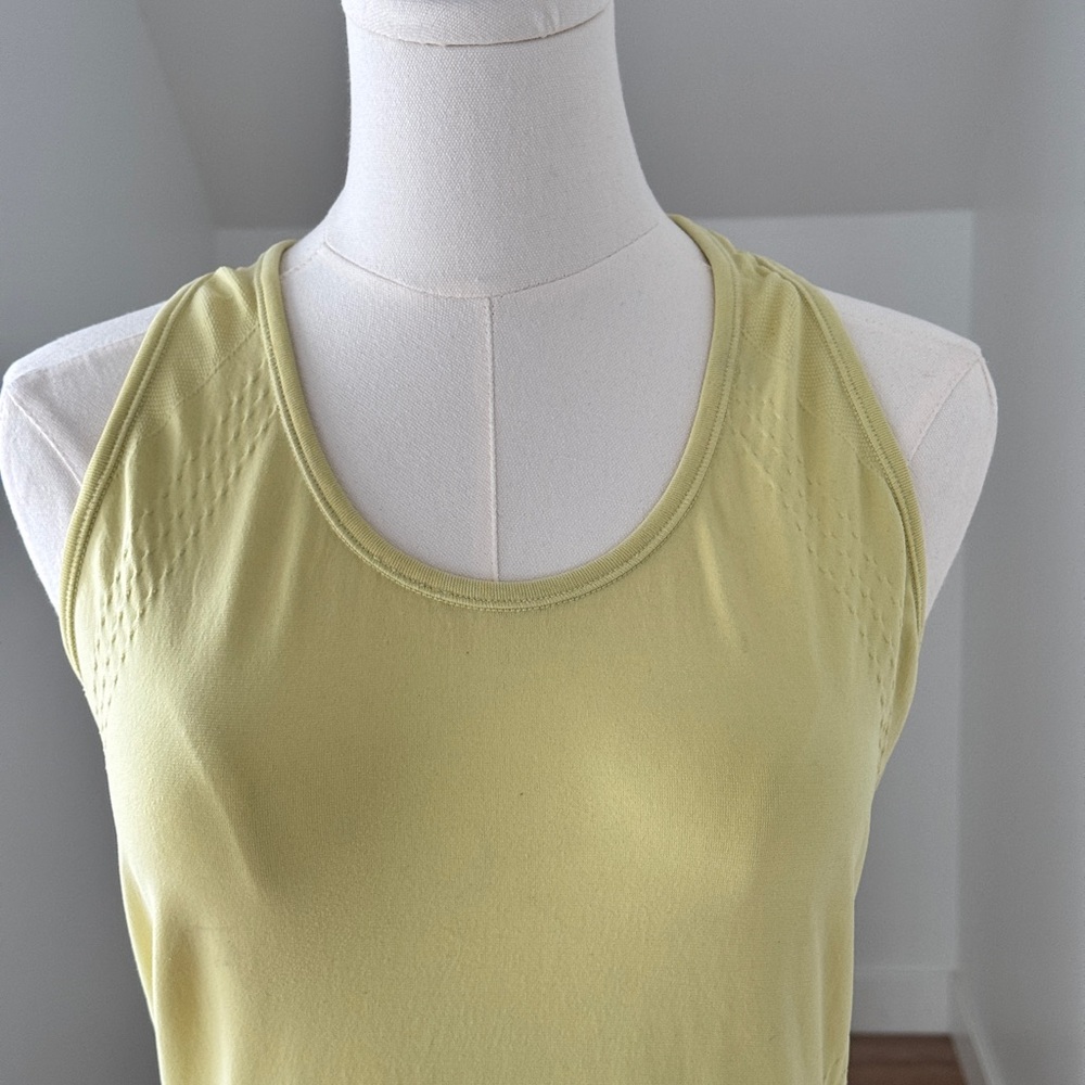 Athleta Speedlight Racerback Tank | Yellow, Ruched Sides, Size Large - Picture 3 of 10